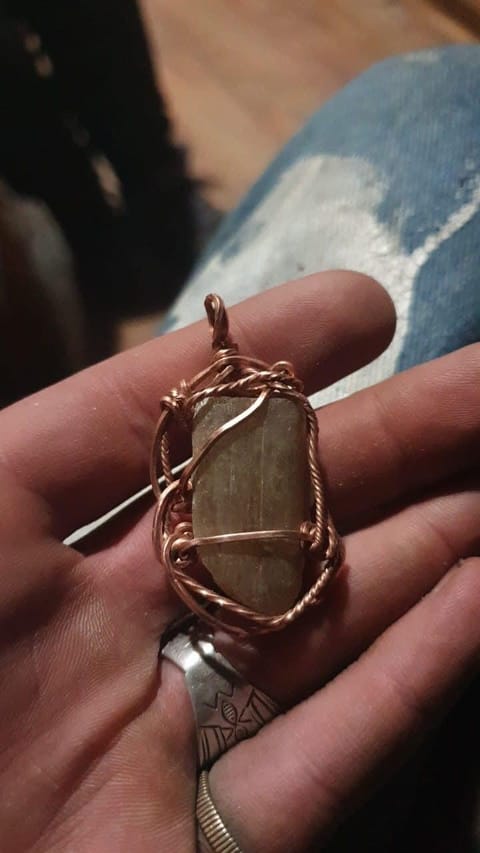 Green stone copper wire-wrapped pendant